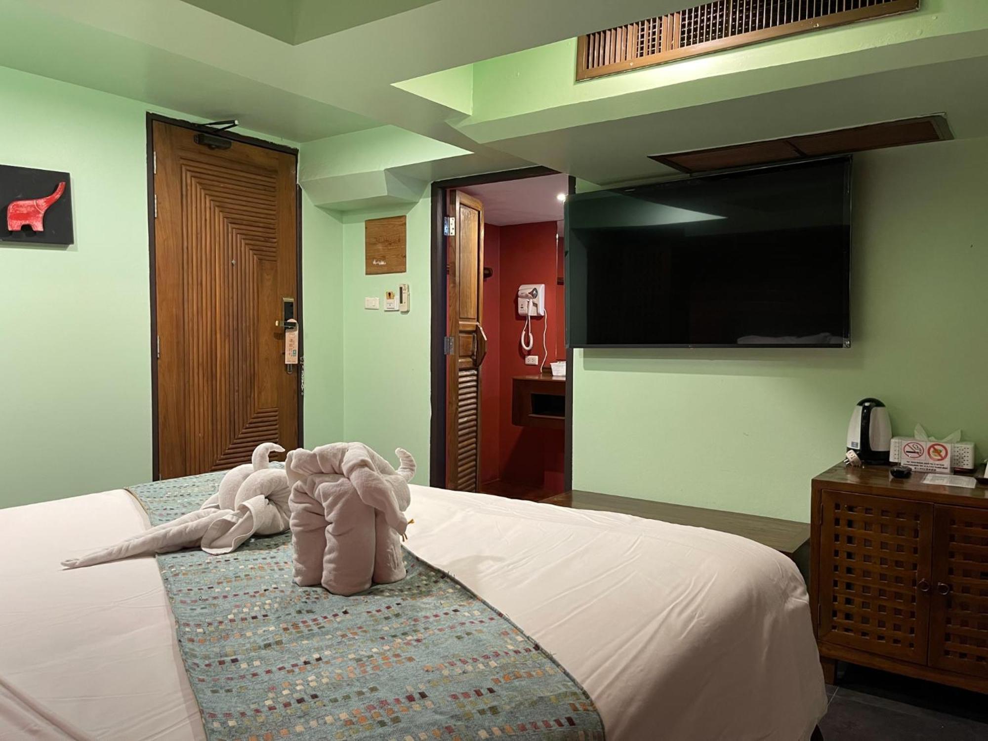 Le Pure Hotel Chiangmai SHA Chiang Mai Esterno foto
