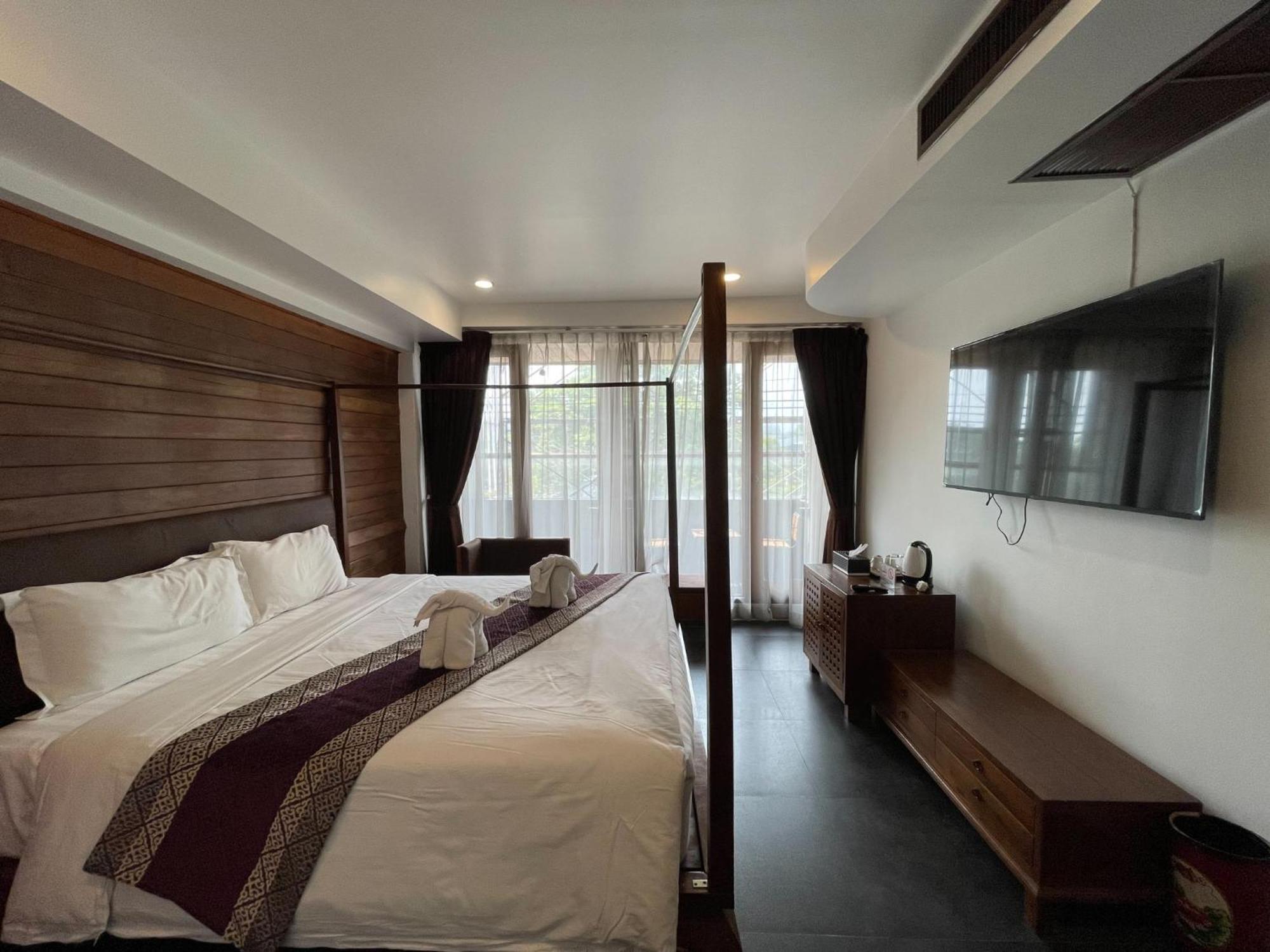 Le Pure Hotel Chiangmai SHA Chiang Mai Esterno foto