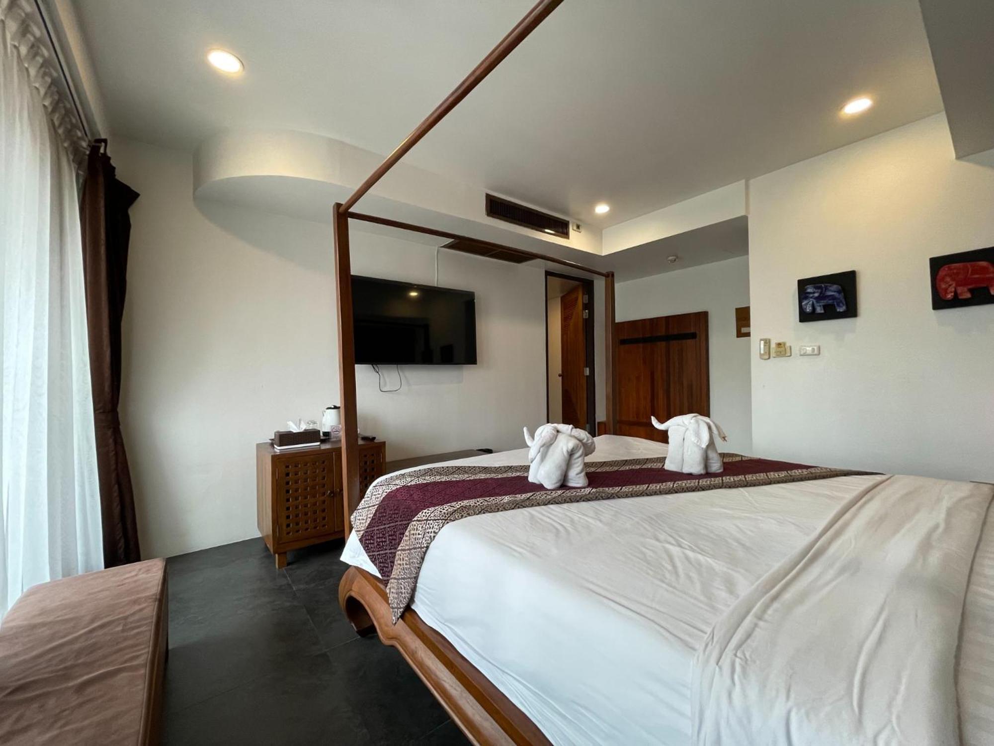 Le Pure Hotel Chiangmai SHA Chiang Mai Esterno foto